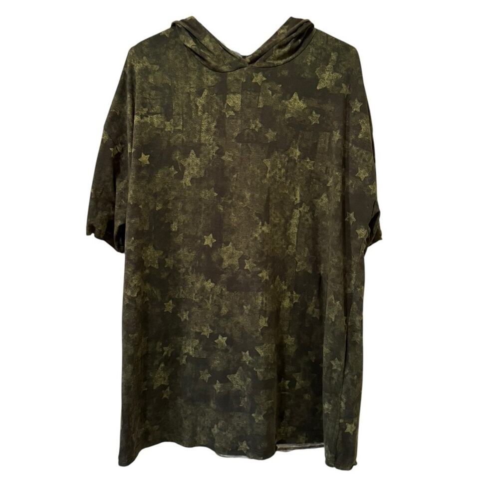 LulaRoe Women Size Medium Hooded Short Sleeve Tunic Top Green Stretch Skater